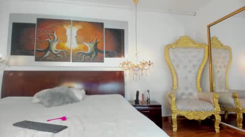 Snapshot of sukisimmons chatting on November 20, 2025, 2:28 pm sukisimmons online show from November 20, 2025, 2:28 pm