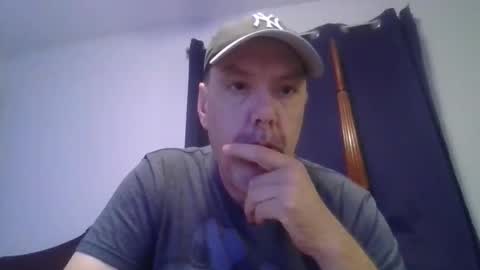 Sully online show from September 27, 2025, 11:43 pm