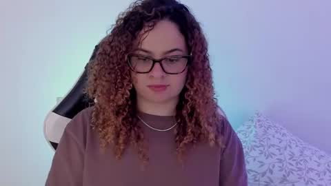 Snapshot of sultrysecrets_ chatting on June 22, 2026, 6:49 pm Ann online show from June 22, 2026, 6:49 pm