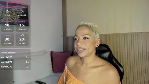 Snapshot of summer__night_ chatting on November 15, 2025, 12:13 pm summer__night_ online show from November 15, 2025, 12:13 pm