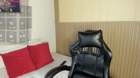 Summer online show from March 13, 2026, 11:28 am