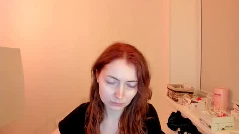 Snapshot of summer_preston chatting on December 17, 2024, 6:02 am Summer Preston online show from December 17, 2024, 6:02 am