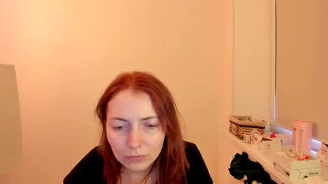 Snapshot of summer_preston chatting on December 17, 2024, 12:11 pm Summer Preston online show from December 17, 2024, 12:11 pm