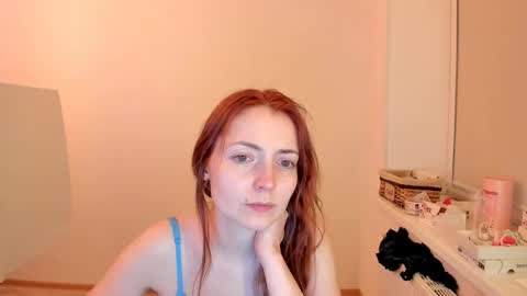 Snapshot of summer_preston chatting on December 21, 2024, 3:42 pm Summer Preston online show from December 21, 2024, 3:42 pm