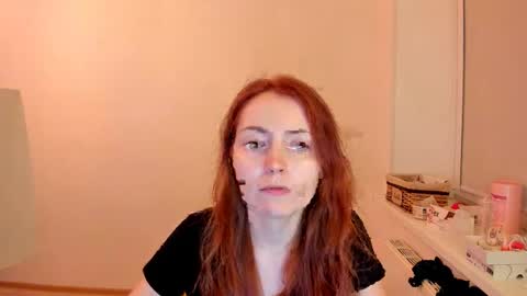 Snapshot of summer_preston chatting on December 24, 2024, 4:51 pm Summer Preston online show from December 24, 2024, 4:51 pm