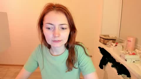 Snapshot of summer_preston chatting on January 3, 2025, 12:22 am Summer Preston online show from January 3, 2025, 12:22 am