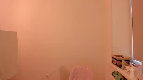 Snapshot of summer_preston chatting on February 22, 2025, 8:18 am Summer Preston online show from February 22, 2025, 8:18 am