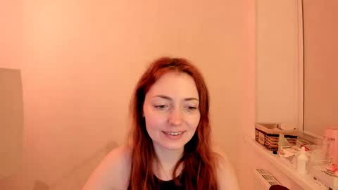 Snapshot of summer_preston chatting on February 25, 2025, 7:25 pm Summer Preston online show from February 25, 2025, 7:25 pm