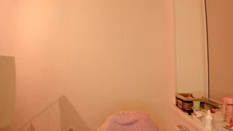 Snapshot of summer_preston chatting on March 10, 2025, 1:12 am Summer Preston online show from March 10, 2025, 1:12 am