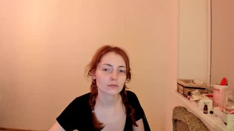 Snapshot of summer_preston chatting on September 15, 2025, 12:43 am Summer Preston online show from September 15, 2025, 12:43 am