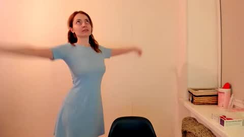 Snapshot of summer_preston chatting on September 22, 2025, 5:59 pm Summer Preston online show from September 22, 2025, 5:59 pm