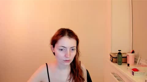 Snapshot of summer_preston chatting on November 3, 2025, 9:27 pm Summer Preston online show from November 3, 2025, 9:27 pm