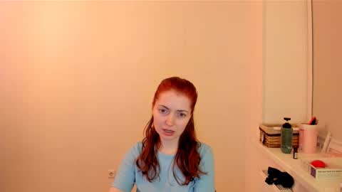 Snapshot of summer_preston chatting on November 12, 2025, 2:01 am Summer Preston online show from November 12, 2025, 2:01 am