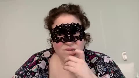 summerdawn2222 online show from October 5, 2025, 5:55 pm