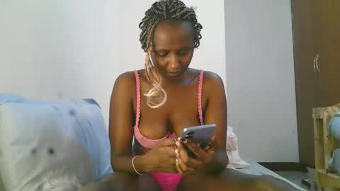 summerdew online show from April 24, 2026, 6:43 pm