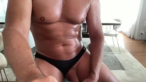 Snapshot of summerfun1975 chatting on February 12, 2026, 1:33 am Summerfun online show from February 12, 2026, 1:33 am