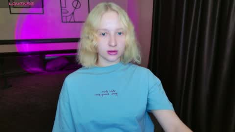 summerjem online show from November 14, 2025, 5:17 am