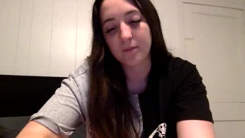 summerlee9 online show from May 12, 2026, 10:51 pm