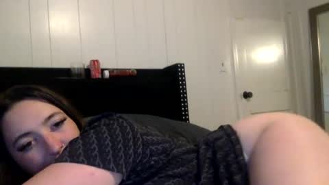 summerlee9 online show from July 2, 2026, 11:44 pm