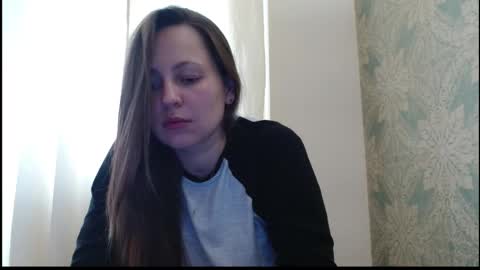 Snapshot of sun__shadow chatting on September 18, 2025, 2:19 pm sun__shadow online show from September 18, 2025, 2:19 pm