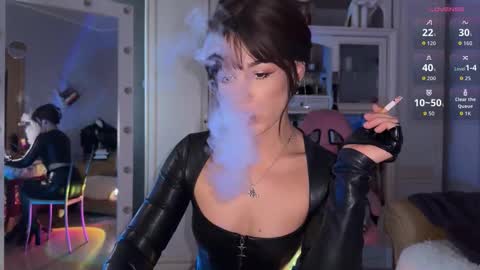 Miss Nelly online show from October 18, 2025, 12:39 pm