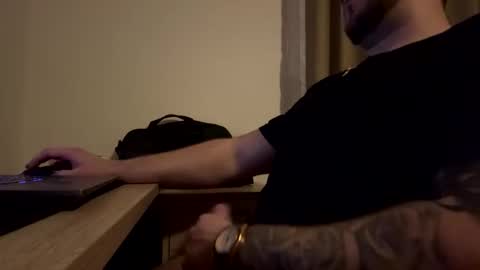 Snapshot of sun_is_dark chatting on March 22, 2026, 5:27 pm Luka online show from March 22, 2026, 5:27 pm