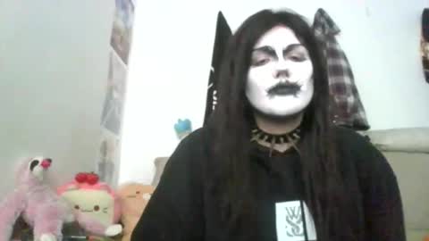 sundaygoth online show from June 11, 2026, 1:42 pm