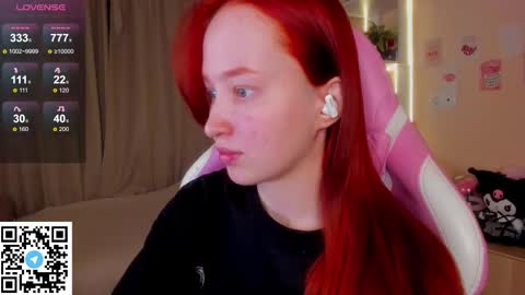 Snapshot of sunflare_ chatting on February 15, 2026, 5:20 pm sunflare_ online show from February 15, 2026, 5:20 pm