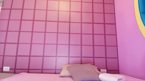 Liss online show from October 4, 2025, 10:46 am