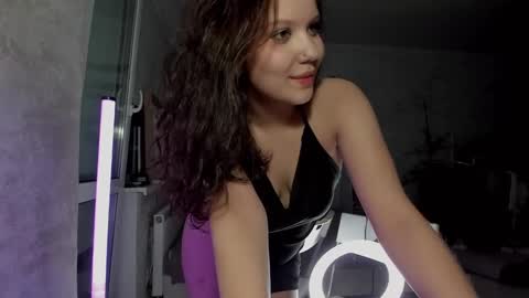 Snapshot of sunlovedamily chatting on January 24, 2025, 10:30 pm Amy online show from January 24, 2025, 10:30 pm