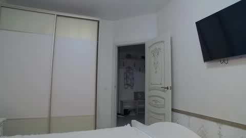 Vanessa online show from March 30, 2026, 5:08 am