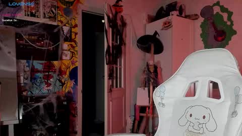 Sunny online show from October 27, 2025, 5:50 pm