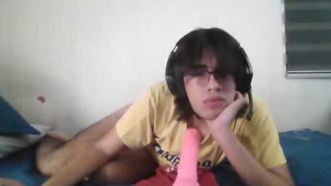 Snapshot of sunny_pebble chatting on January 6, 2026, 4:27 am sunny_pebble online show from January 6, 2026, 4:27 am