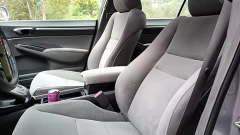 sunny valentine online show from October 7, 2025, 1:52 pm