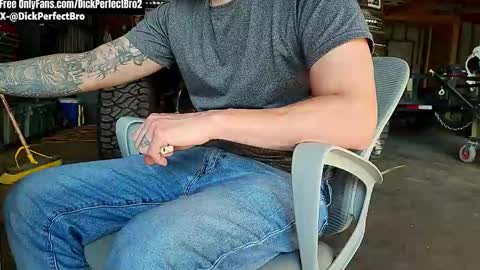 sunny valentine online show from March 27, 2026, 1:00 pm