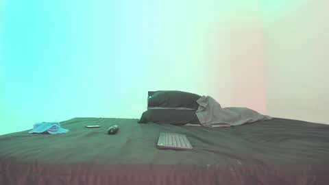 Snapshot of sunnyandevan chatting on September 30, 2025, 2:05 am Christian Vanessa online show from September 30, 2025, 2:05 am