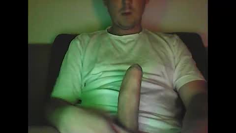 Snapshot of sunnygun0 chatting on February 22, 2025, 7:25 pm sunnygun0 online show from February 22, 2025, 7:25 pm