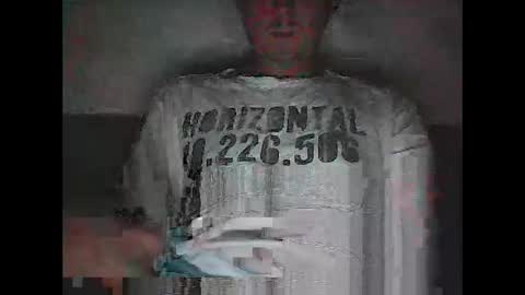 Snapshot of sunnygun0 chatting on October 25, 2025, 4:57 pm sunnygun0 online show from October 25, 2025, 4:57 pm