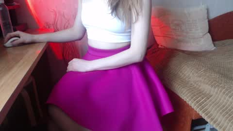 Alina   Streams Mon to Fri online show from December 2, 2024, 11:12 am