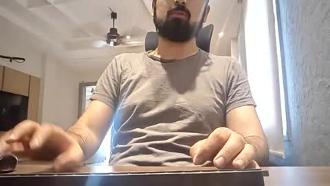 sunnyleonekafan69 online show from June 14, 2026, 11:01 am