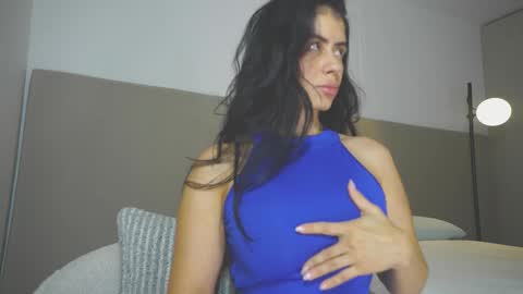 Snapshot of sunnymorrison chatting on October 22, 2025, 2:17 pm sol online show from October 22, 2025, 2:17 pm