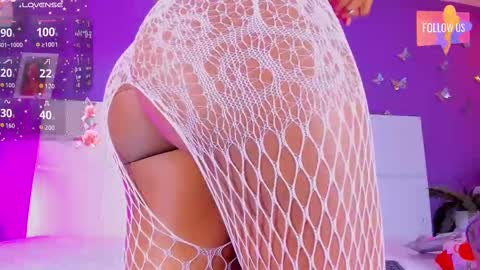      online show from September 11, 2025, 9:53 am