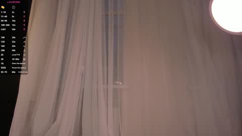 Snapshot of sunnyrisha chatting on November 1, 2025, 5:09 am Risha online show from November 1, 2025, 5:09 am