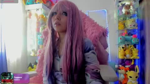     RAVENCLAU GIRL  online show from February 12, 2025, 5:37 pm