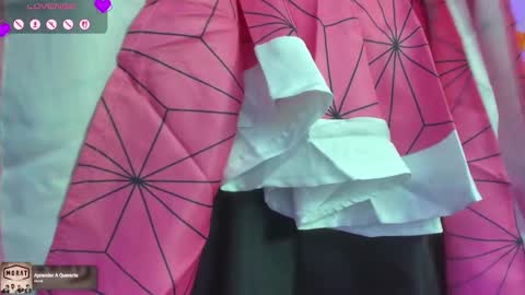     RAVENCLAU GIRL  online show from September 9, 2025, 12:26 pm