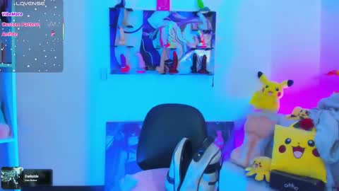     RAVENCLAU GIRL  online show from September 19, 2025, 12:17 pm