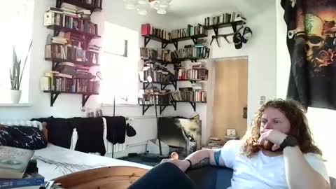 Snapshot of sunr1sa chatting on December 31, 2024, 12:15 pm sunr1sa online show from December 31, 2024, 12:15 pm