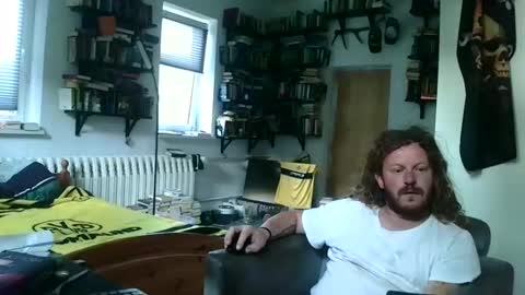 Snapshot of sunr1sa chatting on September 20, 2025, 5:52 am sunr1sa online show from September 20, 2025, 5:52 am