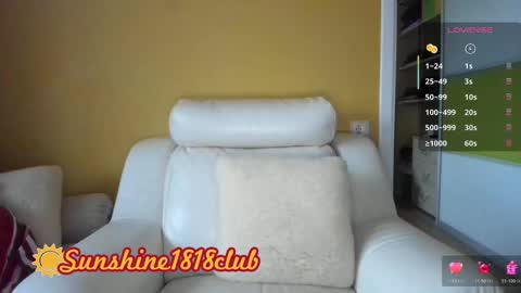 Angela  Sunshine1818club online show from October 27, 2025, 6:17 am