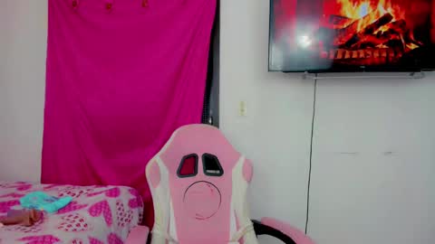 Snapshot of sunshine_uwu22 chatting on January 31, 2025, 6:25 pm Andrea Rodriguez online show from January 31, 2025, 6:25 pm